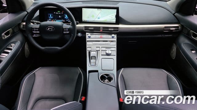 Hyundai NEXO Premium, 2024 7