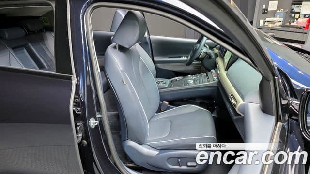 Hyundai NEXO Premium, 2024 12