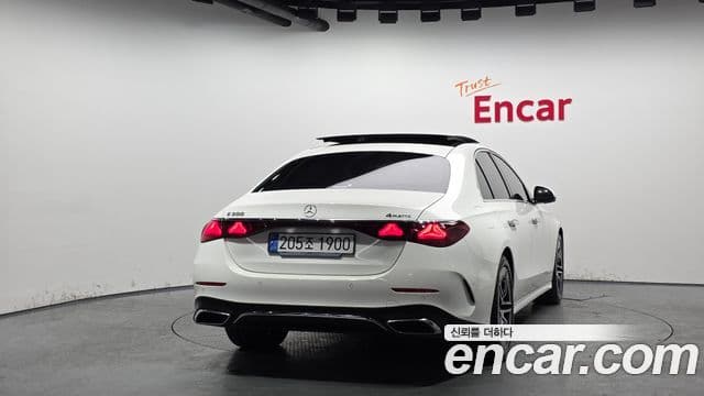 Mercedes-Benz E-класс W214 AMG Line, 2025 4