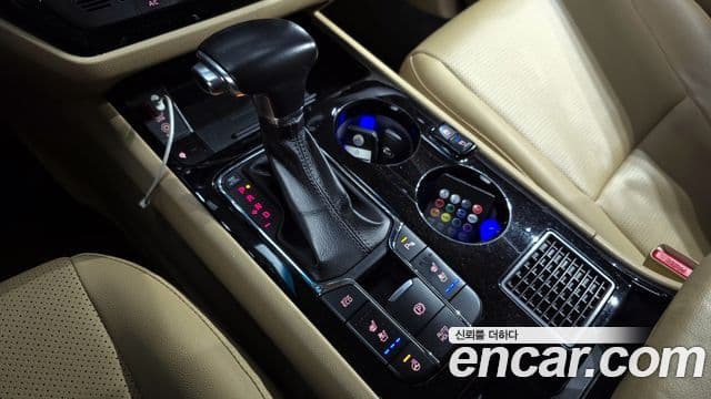 Kia The / новый New Carnival Prestige, 2019 9