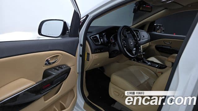 Kia The / новый New Carnival Prestige, 2019 11