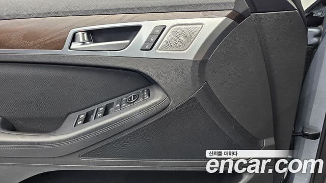 Genesis G80 Premium Luxury, 2017 14