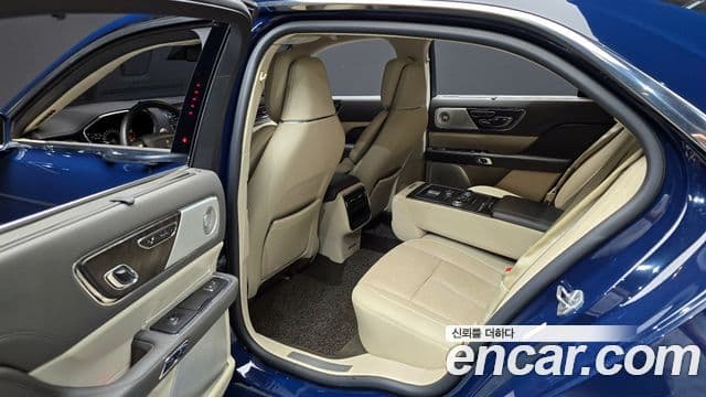 Lincoln Continental 10세대, 2019 11