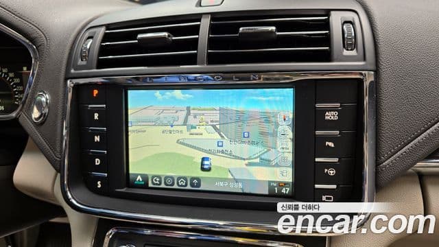 Lincoln Continental 10세대, 2019 15