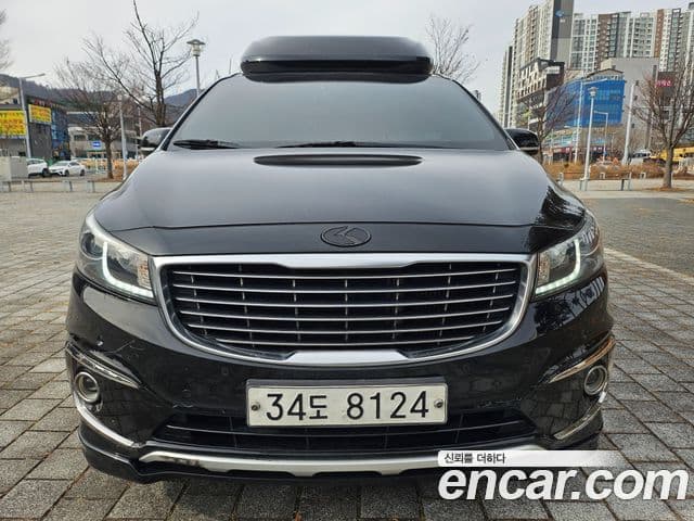 Kia All New Carnival 9인승 High Limousine(компания по спецнадстройкам), 2018 1
