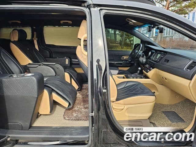 Kia All New Carnival 9인승 High Limousine(компания по спецнадстройкам), 2018 13