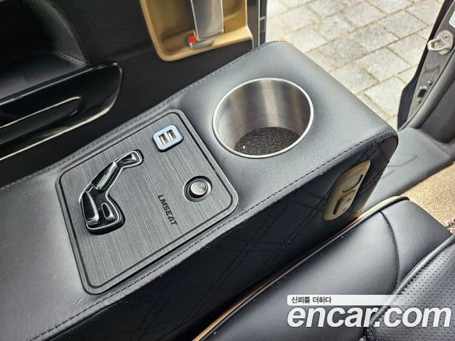 Kia All New Carnival 9인승 High Limousine(компания по спецнадстройкам), 2018 18