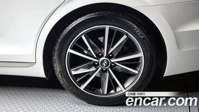 Hyundai The / новый New Grandeur IG Le Blanc, 2022 все фото