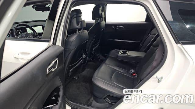 Kia Sportage 5세대 гибрид Signature Gravity 4WD, 2022 11
