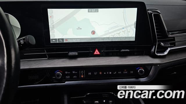 Kia Sportage 5세대 гибрид Signature Gravity 4WD, 2022 16