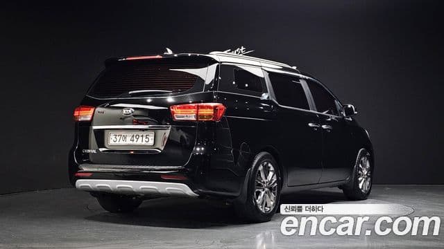 Kia All New Carnival Prestige, 2015 2