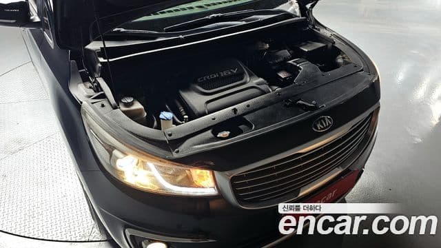 Kia All New Carnival Prestige, 2015 6
