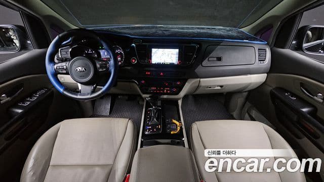 Kia All New Carnival Prestige, 2015 7