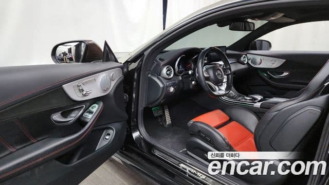 Mercedes-Benz C-класс W205 C63 AMG купе, 2018 10