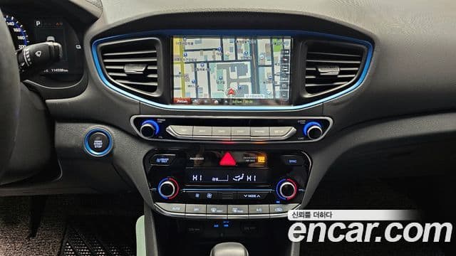 Hyundai Ioniq гибрид, 2017 15