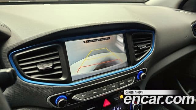 Hyundai Ioniq гибрид, 2017 16