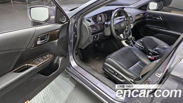 Honda 올뉴어코드 9세대, 2015 11