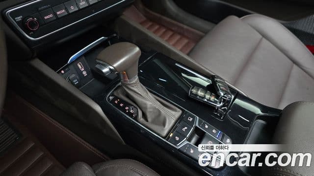Kia All New K7 Noblesse, 2019 9