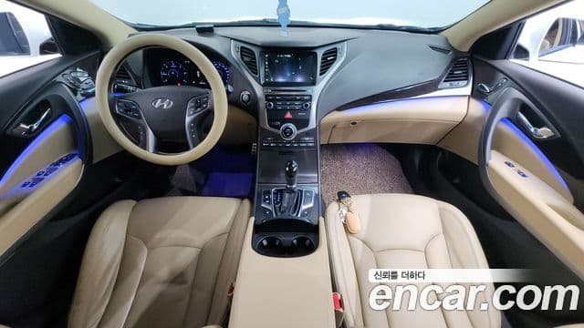 Hyundai Grandeur HG Premium, 2015 7