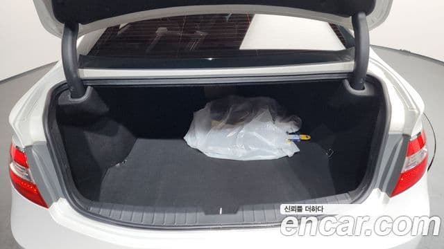 Hyundai Grandeur HG Premium, 2015 20