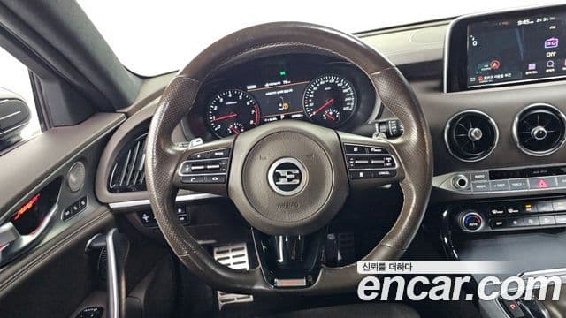 Kia 스팅어 GT, 2018 13