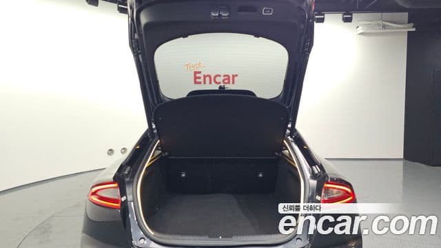 Kia 스팅어 GT, 2018 20