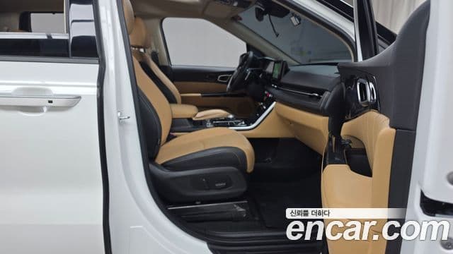 Kia Carnival 4세대 Signature, 2023 11
