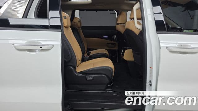 Kia Carnival 4세대 Signature, 2023 12