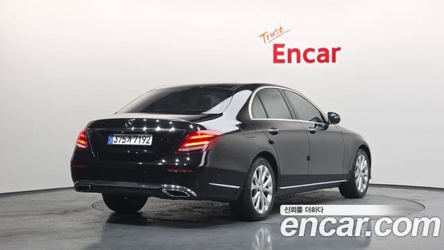 Mercedes-Benz E-класс W213 Exclusive, 2017 2