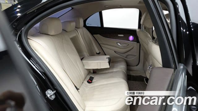 Mercedes-Benz E-класс W213 Exclusive, 2017 12