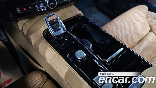 Volvo S90 T8 AWD Ultra Bright, 2025 9