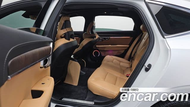 Volvo S90 T8 AWD Ultra Bright, 2025 11