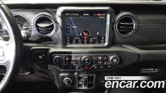 Jeep Wrangler (JL) 2.0 Overland Power top 4도어 4xe, 2022 15