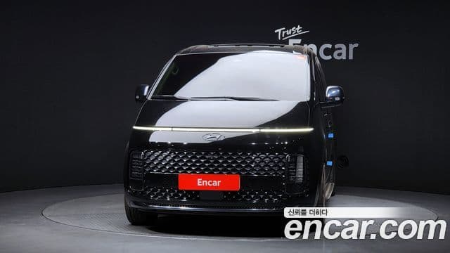 Hyundai Staria Inspiration, 2022 3