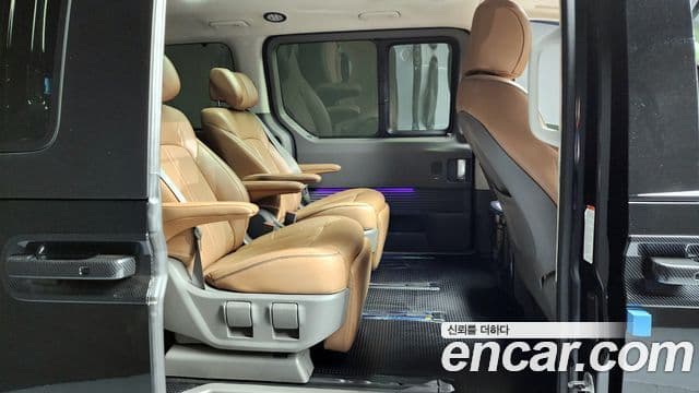 Hyundai Staria Inspiration, 2022 12