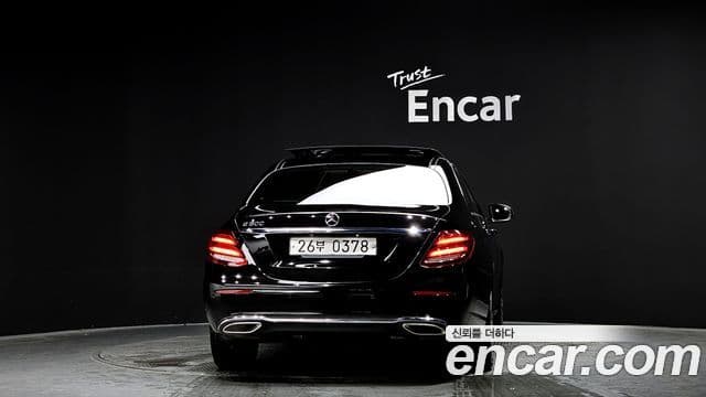 Mercedes-Benz E-класс W213 Avantgarde, 2017 4