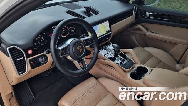 Porsche Cayenne (PO536) 3.0 купе, 2020 10