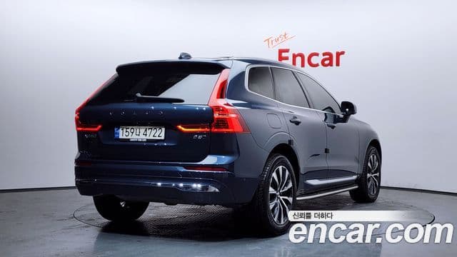Volvo XC60 2세대 B5 Ultimate Bright, 2024 2
