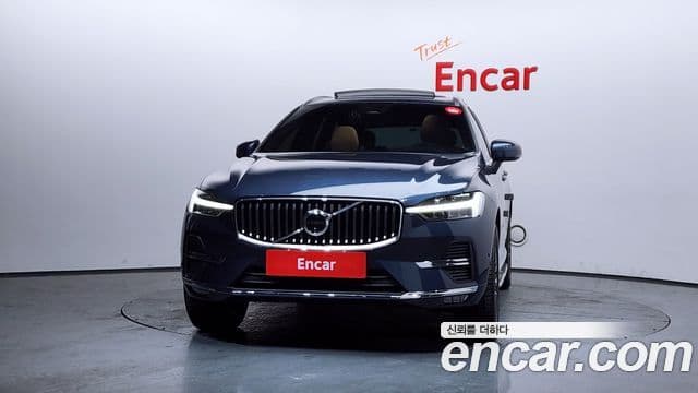 Volvo XC60 2세대 B5 Ultimate Bright, 2024 3