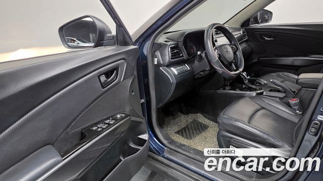 KG모빌리티(SsangYong) Berry New Tivoli V3, 2022 11