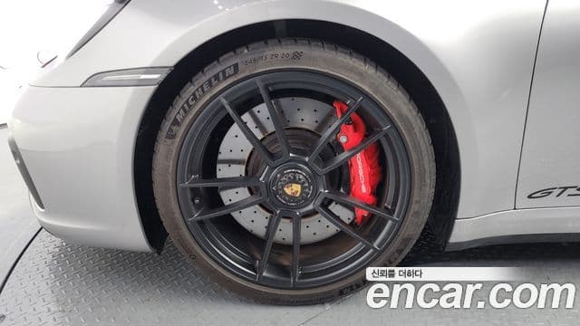 Porsche 911 (992) Carrera 4 GTS кабриолет, 2024 все фото