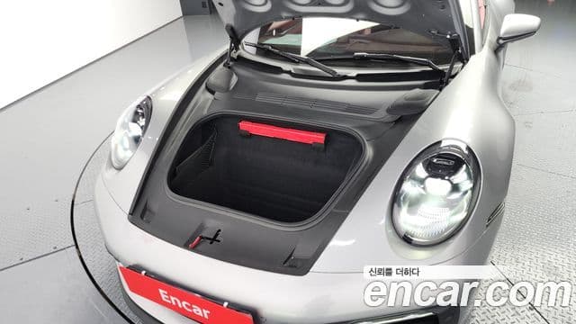 Porsche 911 (992) Carrera 4 GTS кабриолет, 2024 6