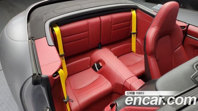 Porsche 911 (992) Carrera 4 GTS кабриолет, 2024 12