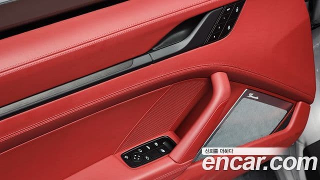 Porsche 911 (992) Carrera 4 GTS кабриолет, 2024 13