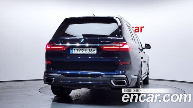 BMW X7 (G07) xDrive 40i M Sport 6인승, 2021 4