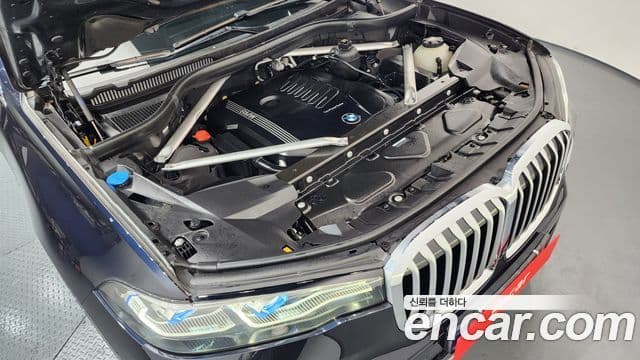 BMW X7 (G07) xDrive 40i M Sport 6인승, 2021 6