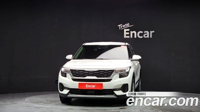 Kia Seltos Trendy, 2023 3