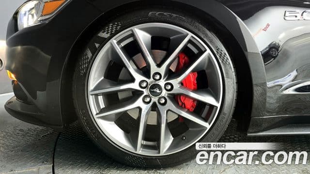 Ford Mustang GT кабриолет, 2017 все фото