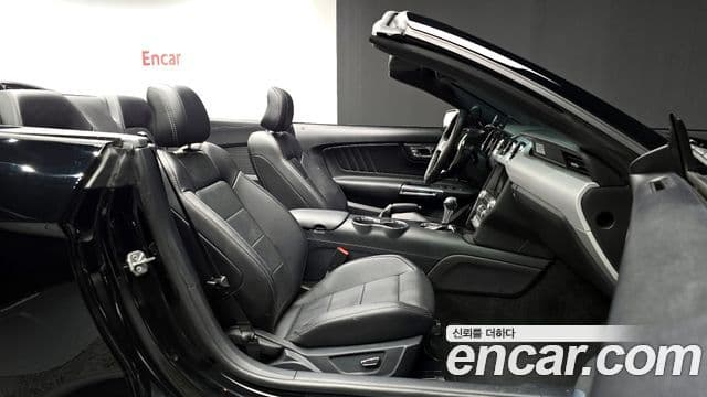 Ford Mustang GT кабриолет, 2017 10