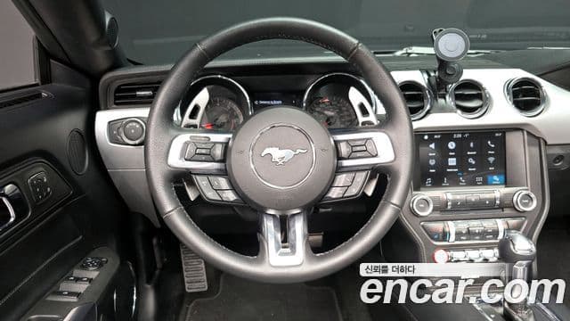 Ford Mustang GT кабриолет, 2017 13